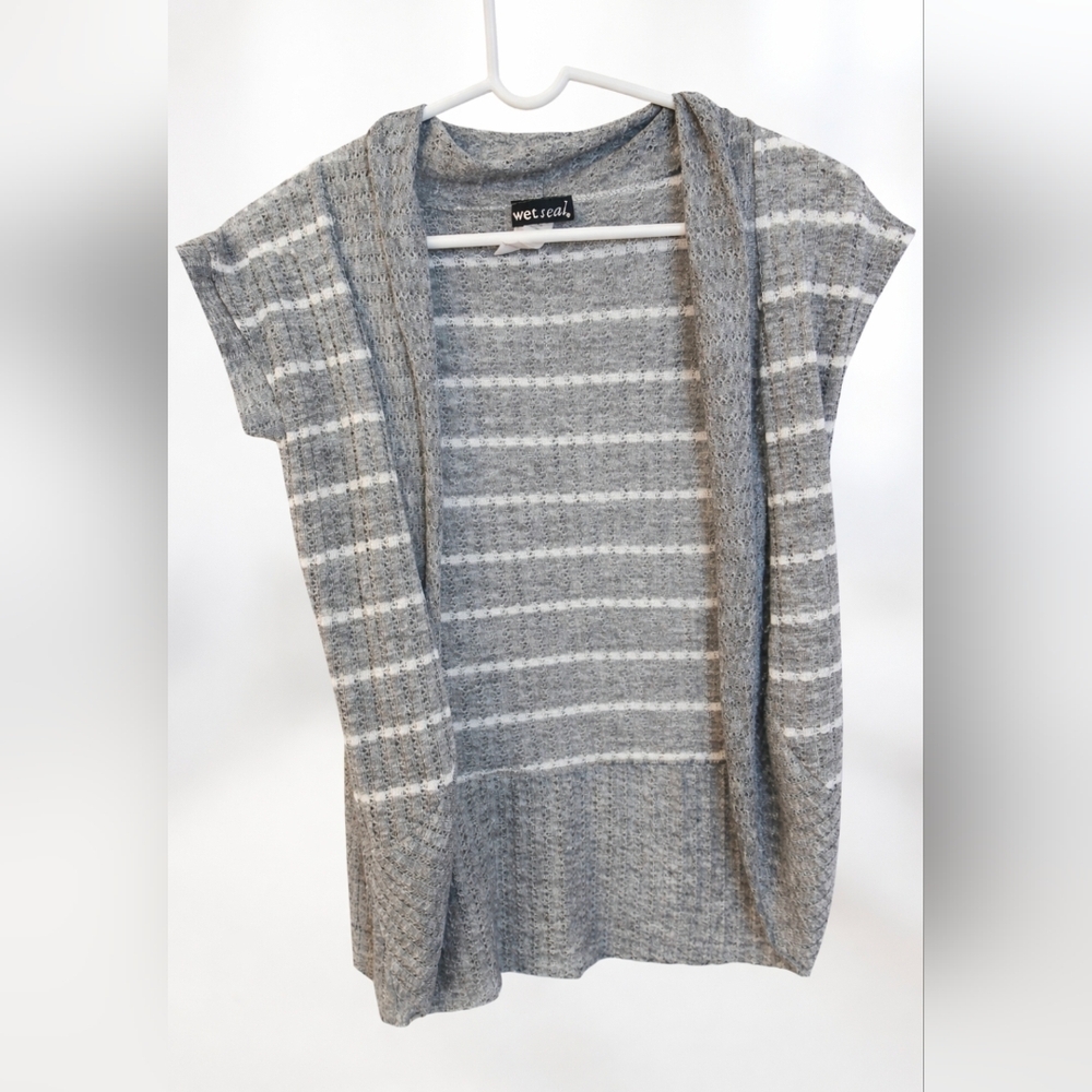 Vintage Gray Y2K Flyaway Wet Seal Cardigan Women's Size Medium Lightweight Knit